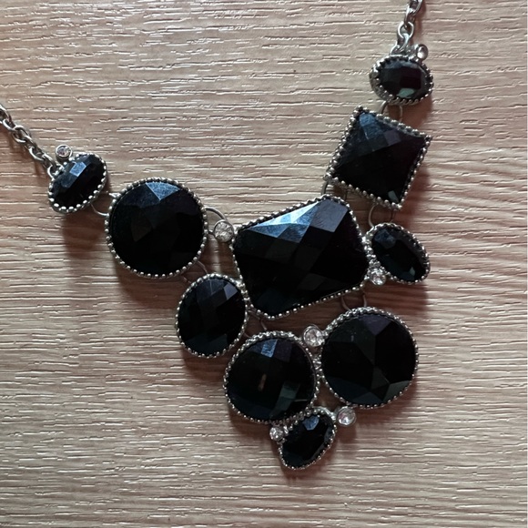 Lot of 4 Statement Necklaces, Varying Lengths, all Silvertone - Picture 4 of 8